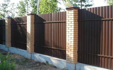 Забор из профнастила Бобров